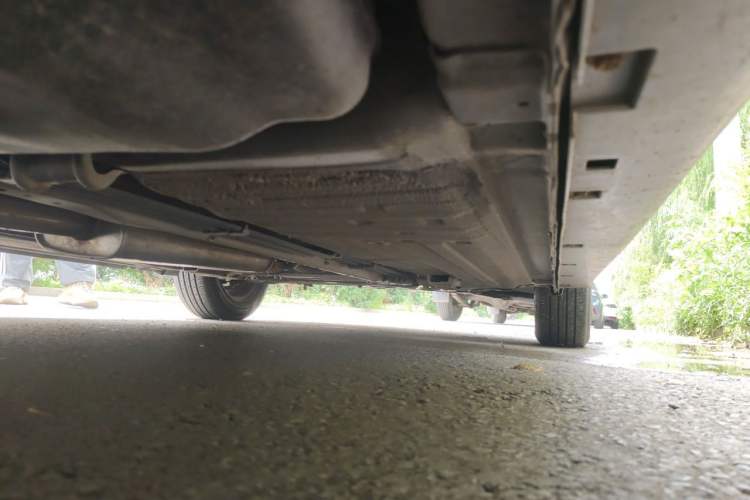 Used Nissan Sylphy 2012 Classic 1.6XE Manual Comfort Edition Chassis Rear Right
