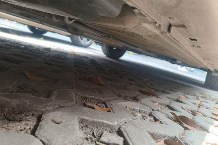 Used Nissan Sylphy 2012 Classic 1.6XE Manual Comfort Edition Chassis Rear Right