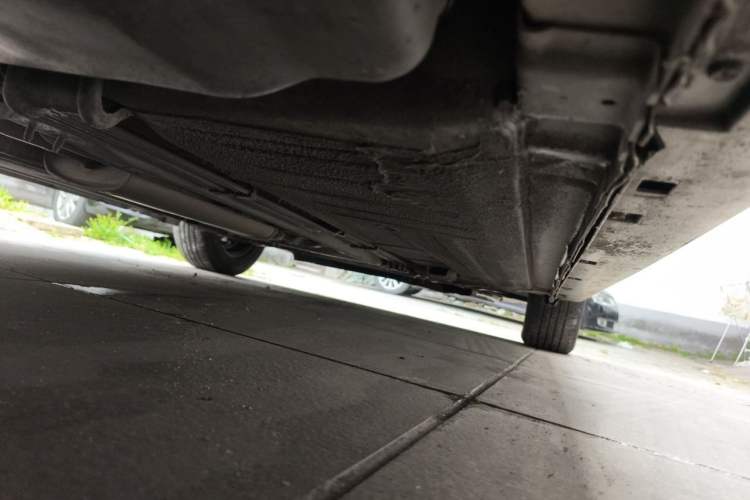 Used Nissan Sylphy 2012 Classic 1.6XE Manual Comfort Edition Chassis Rear Right