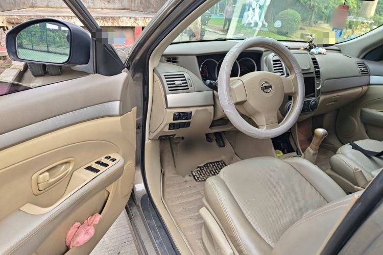 Used Nissan Sylphy 2012 1.6XE Manual Comfort Edition Driver Seat