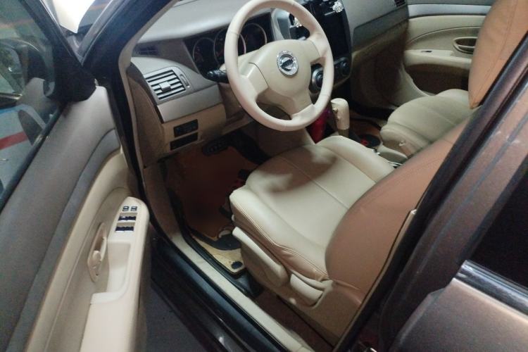 Used Nissan Sylphy 2012 Classic 1.6XE Automatic Comfort Edition Driver Seat