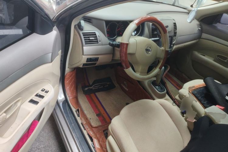 Used Nissan Sylphy 2012 Classic 1.6XE Automatic Comfort Edition Driver Seat