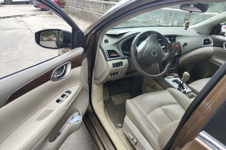 Used Nissan Sylphy 2012 1.6 XL CVT Luxury Edition Driver Seat