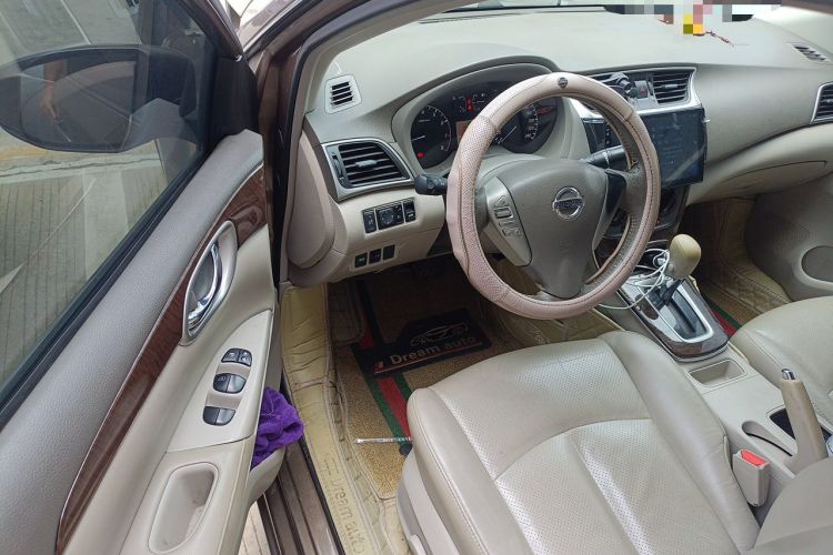 Used Nissan Sylphy 2012 1.6 XL CVT Luxury Edition Driver Seat