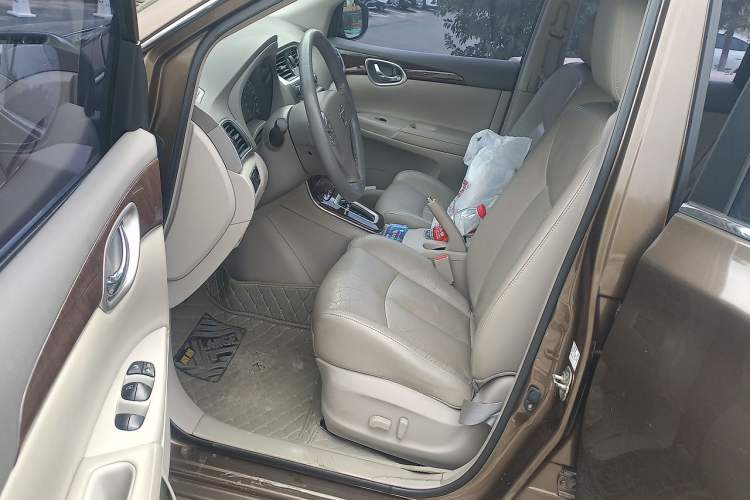 Used Nissan Sylphy 2012 1.6 XL CVT Luxury Edition Driver Seat