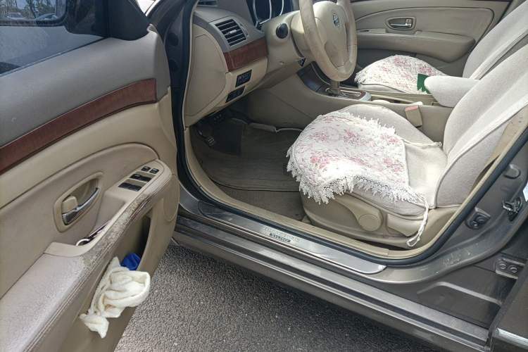 Used Nissan Sylphy 2012 1.6XE CVT Comfort Edition Driver Seat