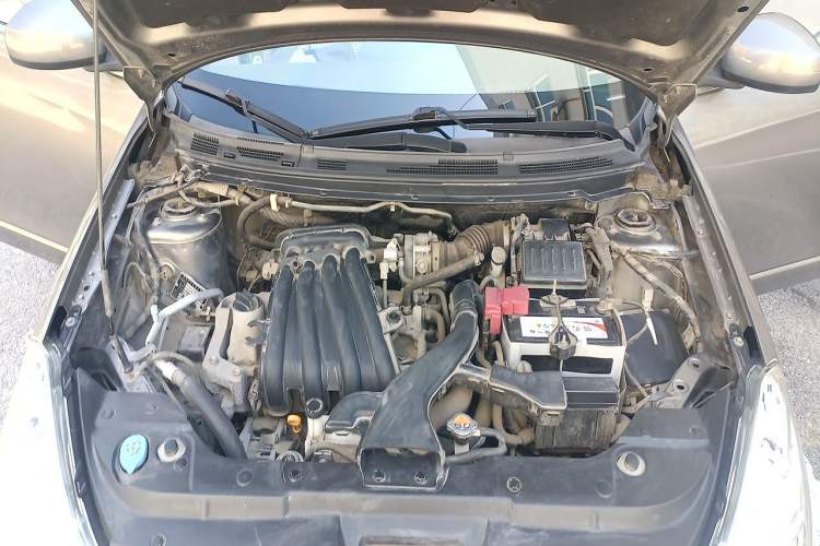 Used Nissan Sylphy 2012 Classic 1.6XE Automatic Comfort Edition Engine Bay