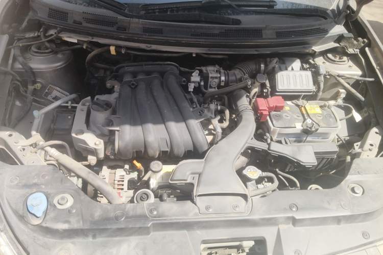Used Nissan Sylphy 2012 Classic 1.6XE Automatic Comfort Edition Engine Bay