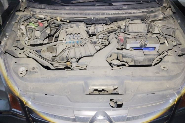 Used Nissan Sylphy 2012 Classic 1.6XE Manual Comfort Edition Engine Bay