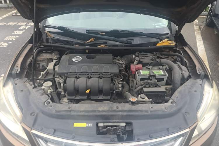 Used Nissan Sylphy 2012 1.8XL CVT Luxury Edition Engine Bay