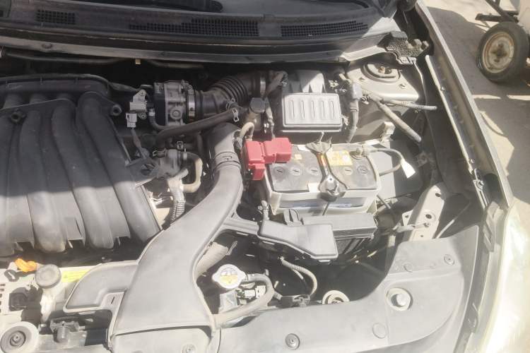 Used Nissan Sylphy 2012 Classic 1.6XE Automatic Comfort Edition Engine Bay Left