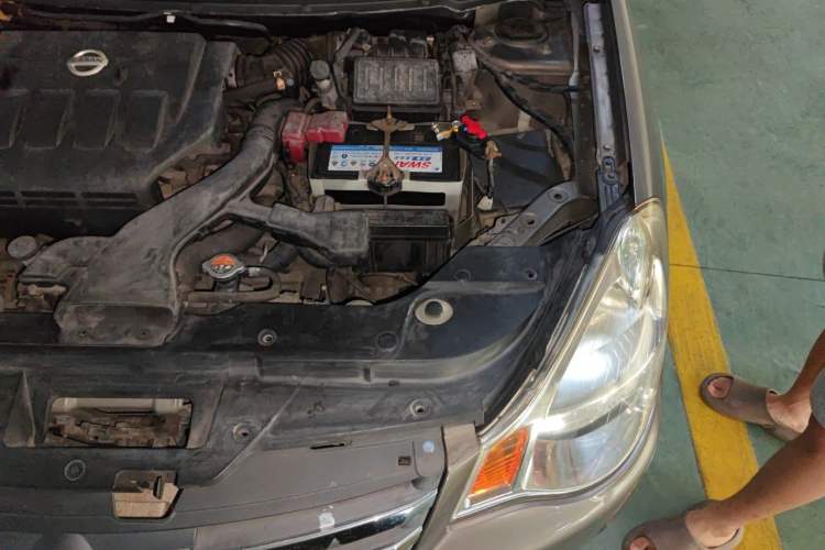 Used Nissan Sylphy 2012 Classic 1.6XE Automatic Comfort Edition Engine Bay Left