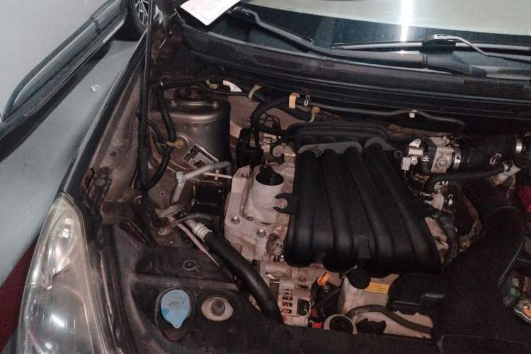 Used Nissan Sylphy 2012 Classic 1.6XE Automatic Comfort Edition Engine Bay Right