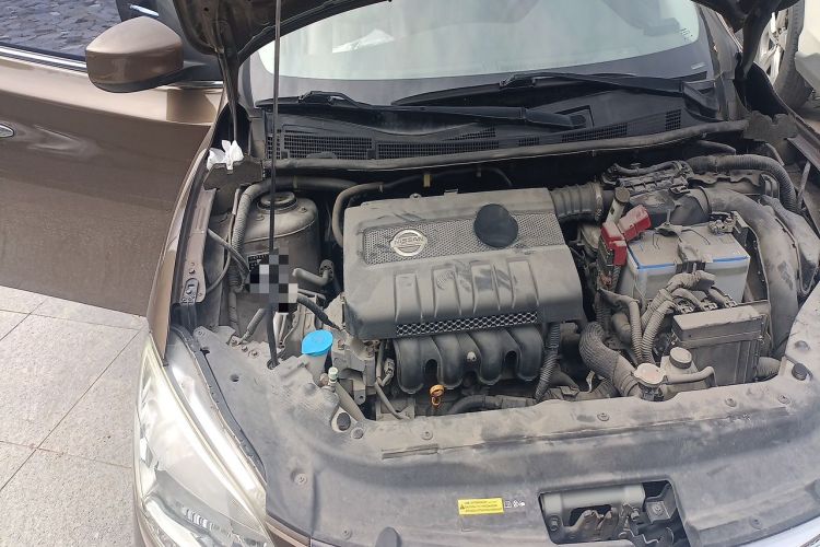 Used Nissan Sylphy 2012 1.6 XL CVT Luxury Edition Engine Bay Right