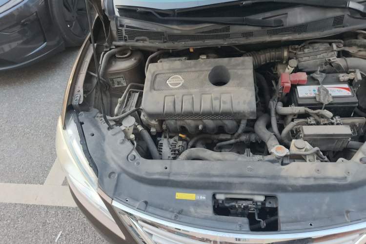 Used Nissan Sylphy 2012 1.6 XL CVT Luxury Edition Engine Bay Right