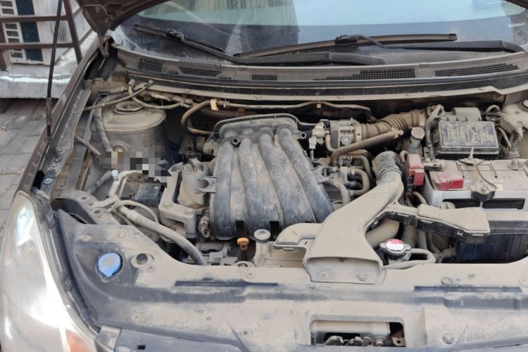Used Nissan Sylphy 2012 Classic 1.6XE Manual Comfort Edition Engine Bay Right