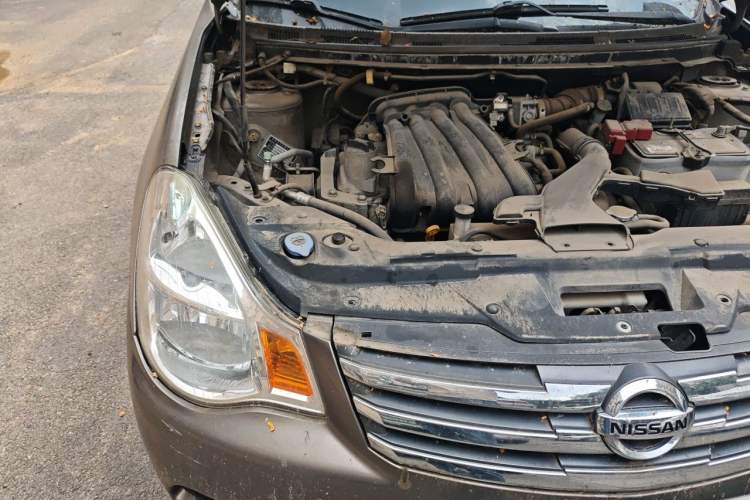Used Nissan Sylphy 2012 Classic 1.6XE Automatic Comfort Edition Engine Bay Right
