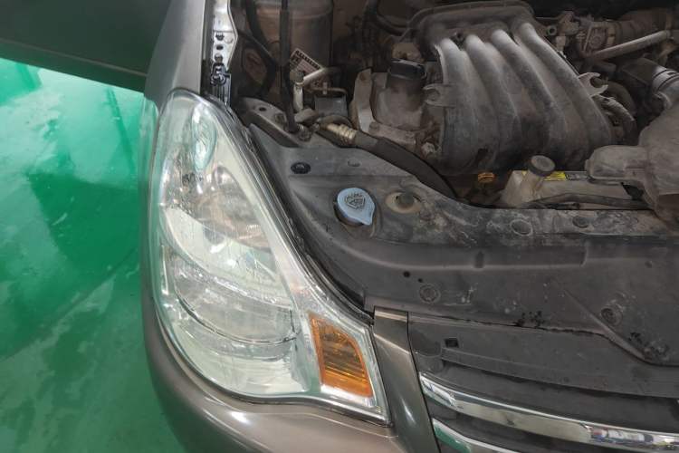 Used Nissan Sylphy 2012 Classic 1.6 XL Automatic Luxury Edition Engine Bay Right