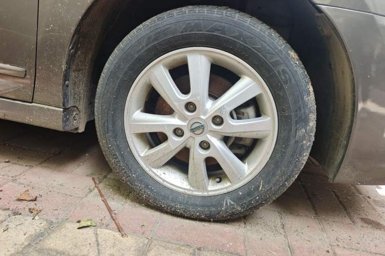Used Nissan Sylphy 2012 Classic 1.6XE Manual Comfort Edition Exterior 1