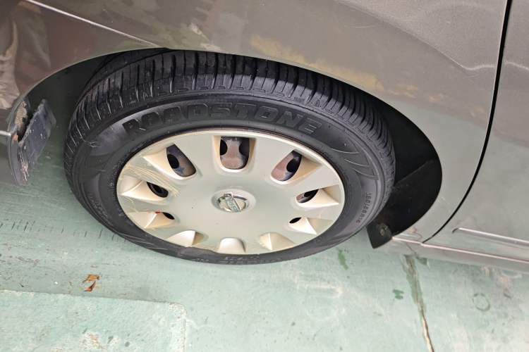 Used Nissan Sylphy 2012 Classic 1.6XE Automatic Comfort Edition Exterior 5