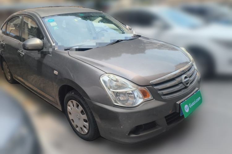 Used Nissan Sylphy 2012 Classic 1.6XE Manual Comfort Edition Front Right 45 Deg
