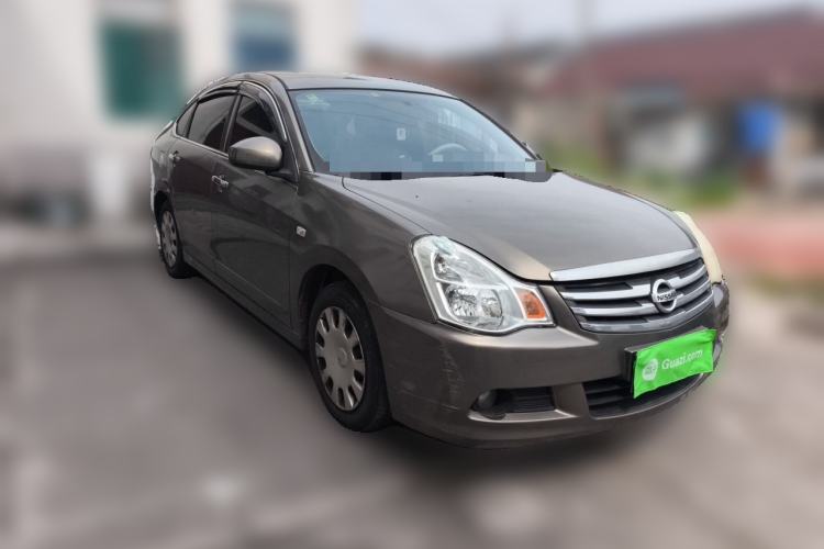 Used Nissan Sylphy 2012 Classic 1.6XE Manual Comfort Edition Front Right 45 Deg