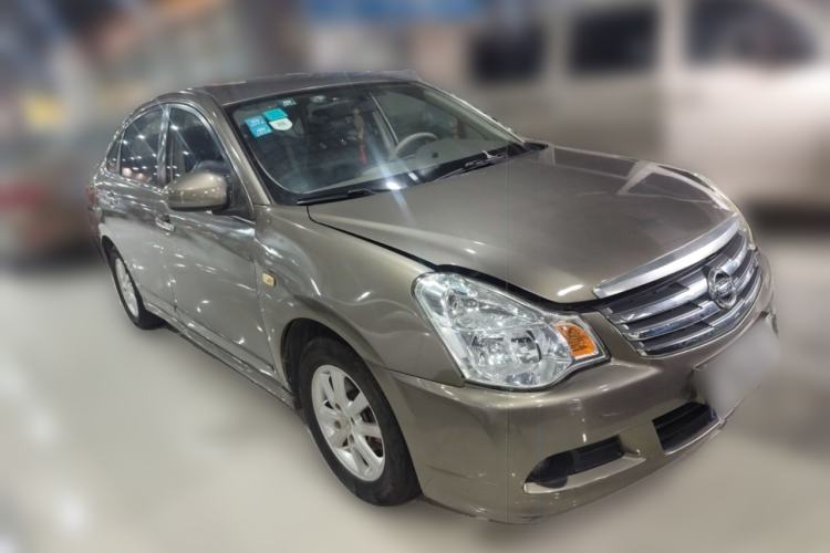 Used Nissan Sylphy 2012 Classic 1.6XE Automatic Comfort Edition Front Right 45 Deg