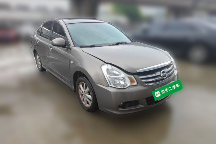 Used Nissan Sylphy 2012 Classic 1.6 XL Automatic Luxury Edition Front Right 45 Deg
