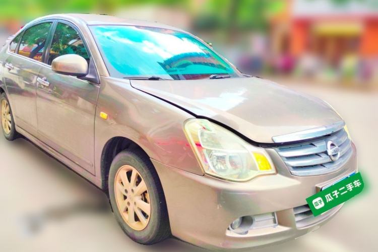 Used Nissan Sylphy 2012 Classic 1.6 XL Automatic Luxury Edition Front Right 45 Deg