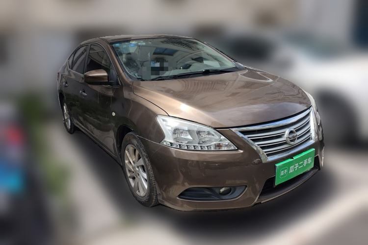 Used Nissan Sylphy 2012 1.6 XL CVT Luxury Edition Front Right 45 Deg