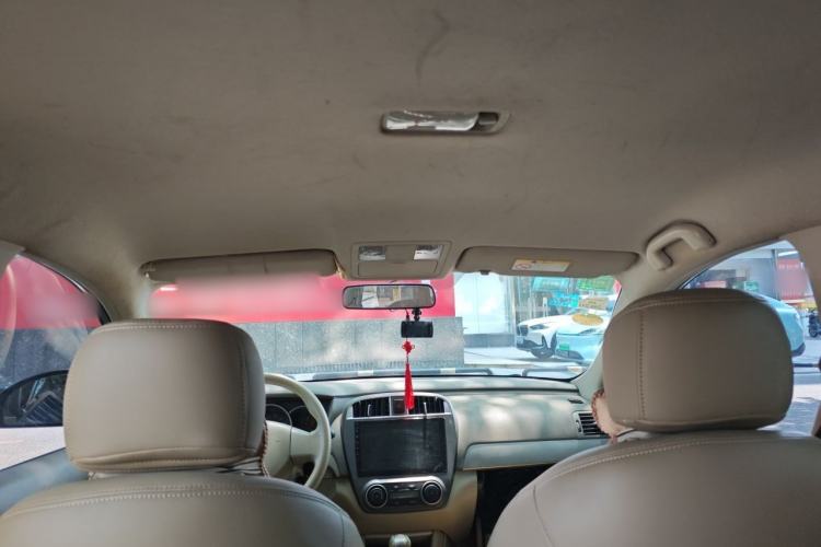 Used Nissan Sylphy 2012 Classic 1.6XE Manual Comfort Edition Headliner