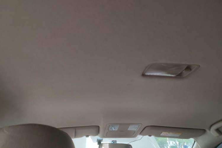 Used Nissan Sylphy 2012 Classic 1.6XE Automatic Comfort Edition Headliner