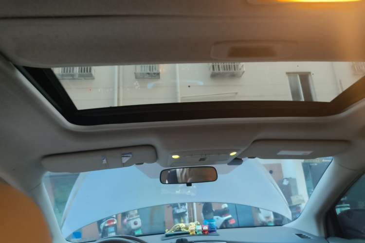 Used Nissan Sylphy 2012 1.6 XL CVT Luxury Edition Headliner