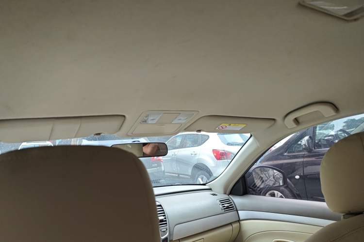 Used Nissan Sylphy 2012 Classic 1.6XE Automatic Comfort Edition Headliner