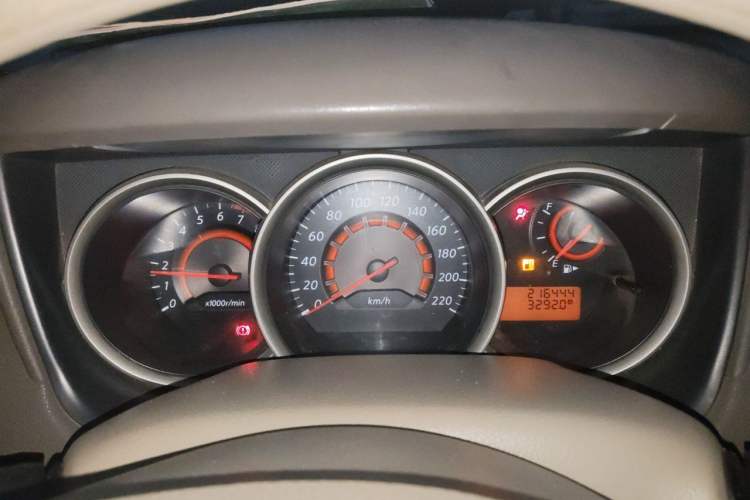 Used Nissan Sylphy 2012 Classic 1.6XE Manual Comfort Edition Instrument Cluster
