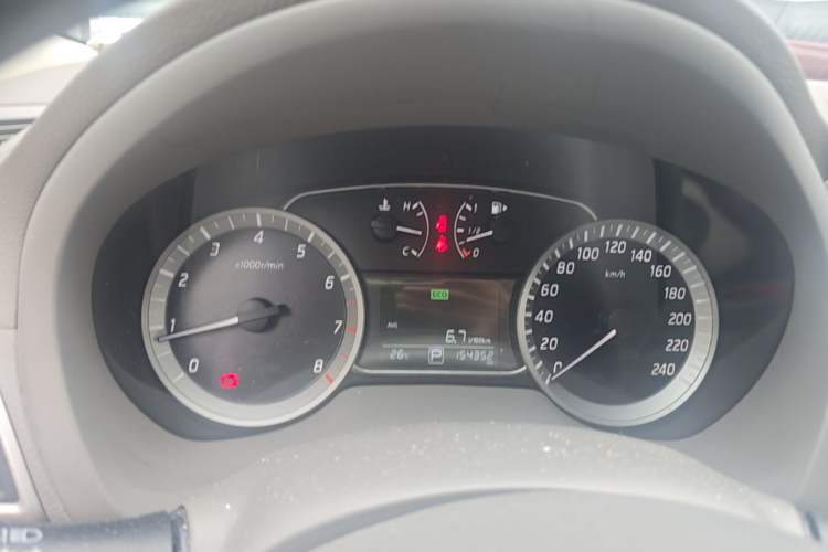 Used Nissan Sylphy 2012 1.8XL CVT Luxury Edition Instrument Cluster