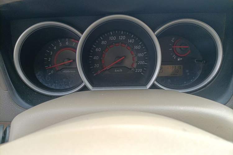 Used Nissan Sylphy 2012 1.6XE CVT Comfort Edition Instrument Cluster