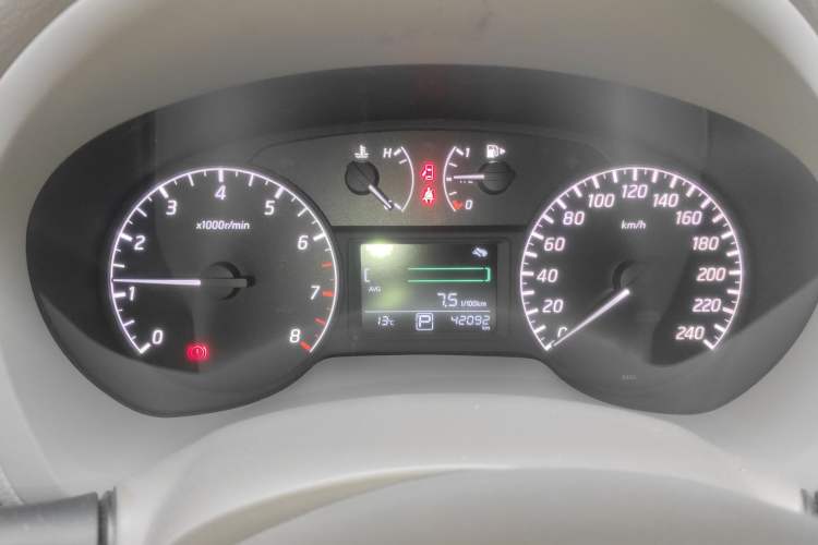 Used Nissan Sylphy 2012 1.6 XL CVT Luxury Edition Instrument Cluster