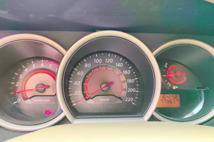 Used Nissan Sylphy 2012 Classic 1.6 XL Automatic Luxury Edition Instrument Cluster