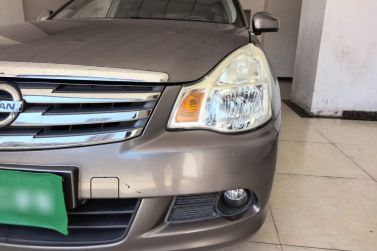 Used Nissan Sylphy 2012 Classic 1.6XE Manual Comfort Edition Left Front Headlight