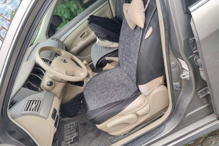Used Nissan Sylphy 2012 Classic 1.6XE Manual Comfort Edition Left Front Seat