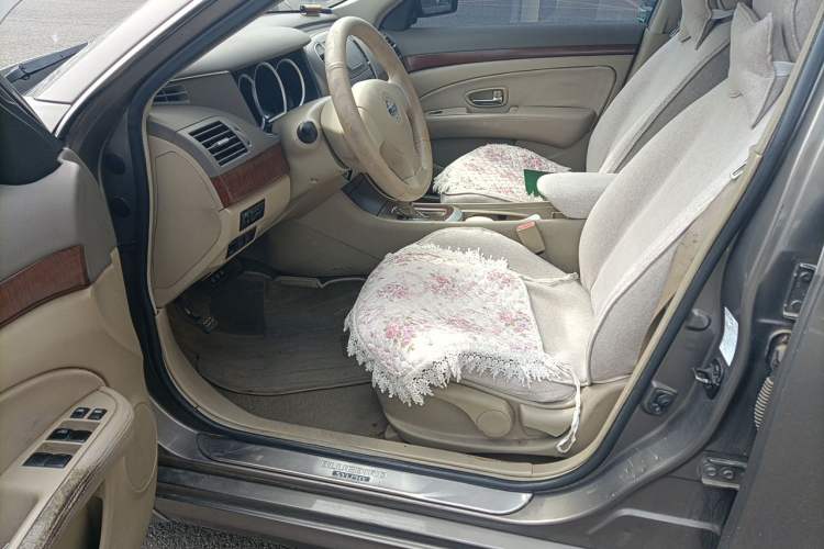 Used Nissan Sylphy 2012 1.6XE CVT Comfort Edition Left Front Seat