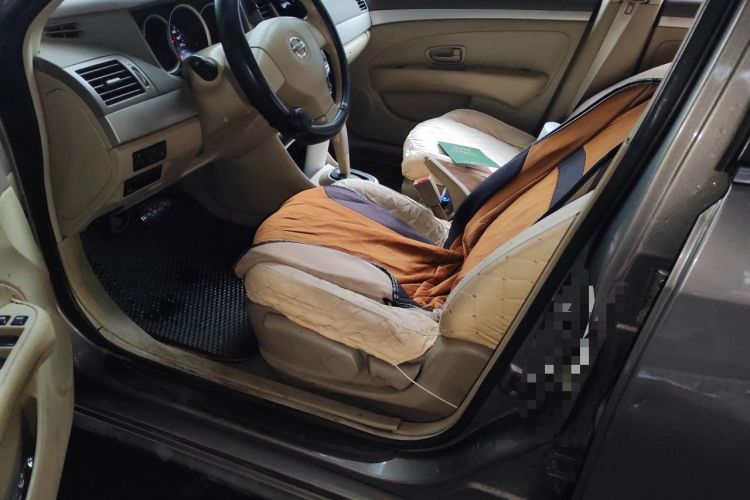 Used Nissan Sylphy 2012 Classic 1.6XE Automatic Comfort Edition Left Front Seat