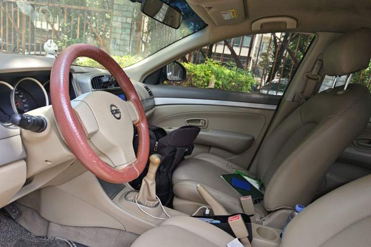 Used Nissan Sylphy 2012 Classic 1.6XE Manual Comfort Edition Left Front Seat