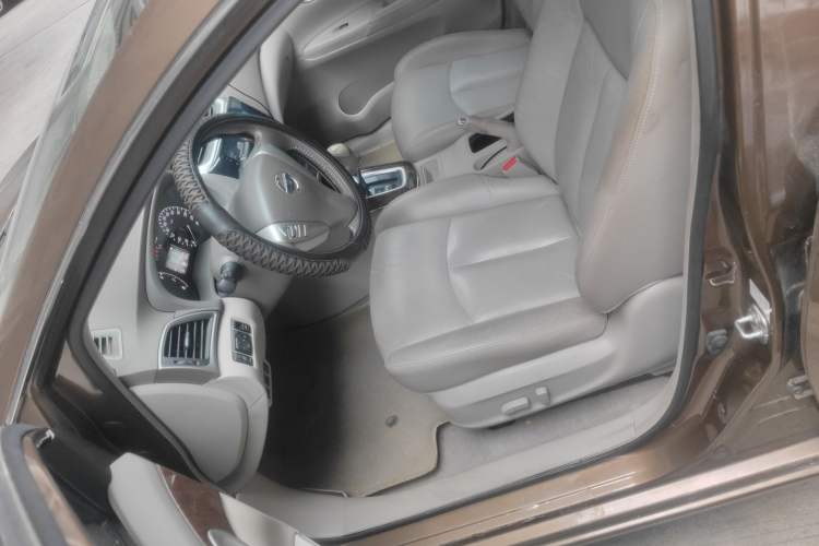 Used Nissan Sylphy 2012 1.6 XL CVT Luxury Edition Left Front Seat