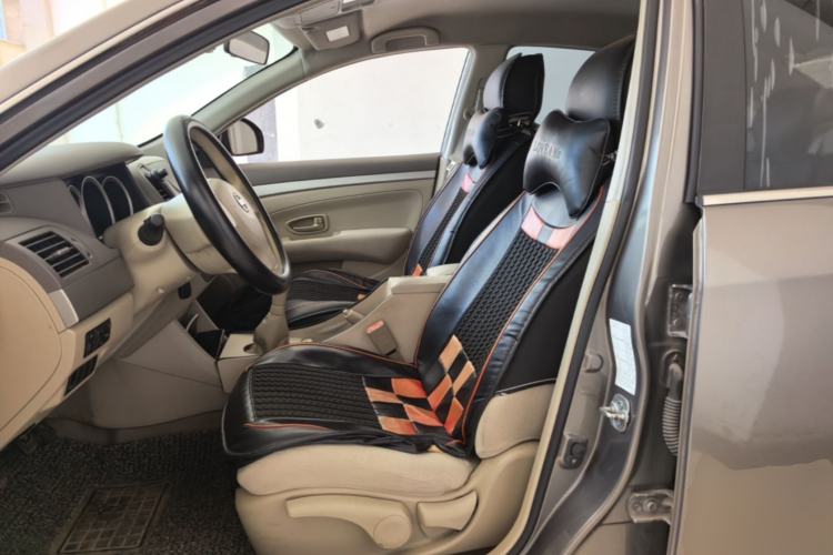 Used Nissan Sylphy 2012 Classic 1.6XE Manual Comfort Edition Left Front Seat