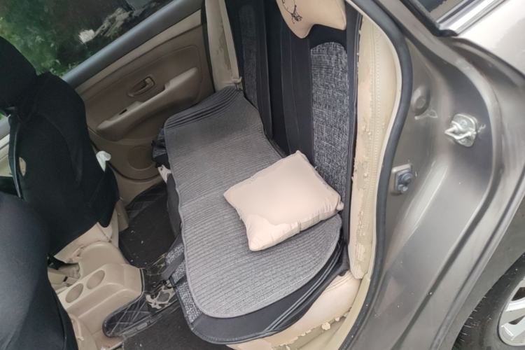 Used Nissan Sylphy 2012 Classic 1.6XE Manual Comfort Edition Left Rear Seat