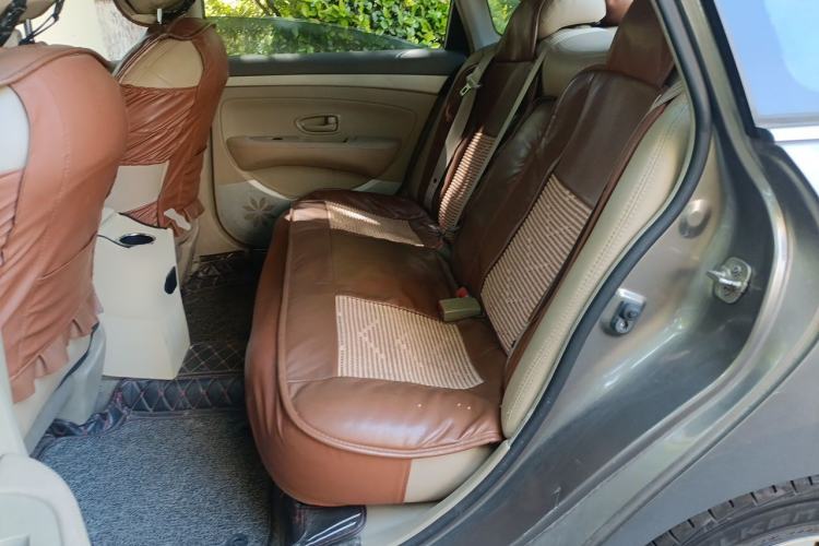 Used Nissan Sylphy 2012 Classic 1.6XE Manual Comfort Edition Left Rear Seat