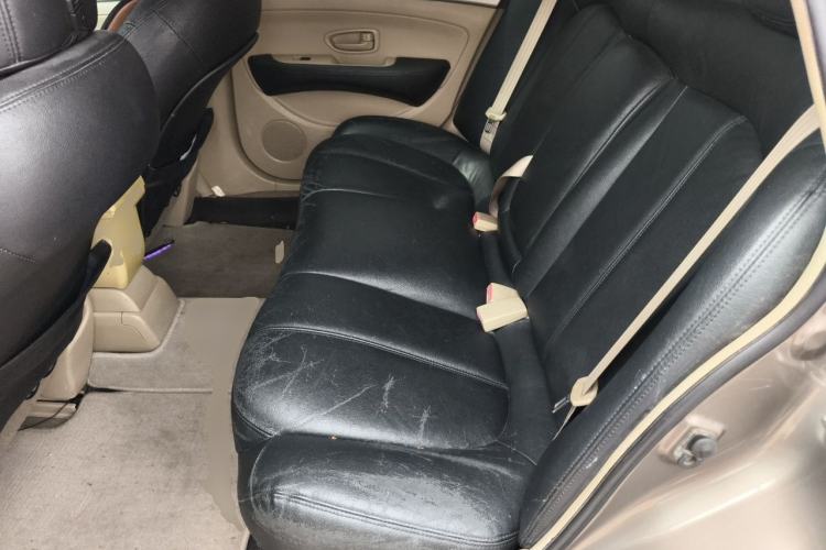 Used Nissan Sylphy 2012 Classic 1.6XE Manual Comfort Edition Left Rear Seat