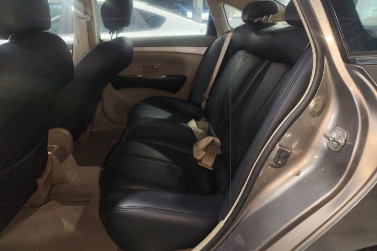 Used Nissan Sylphy 2012 Classic 1.6XE Automatic Comfort Edition Left Rear Seat